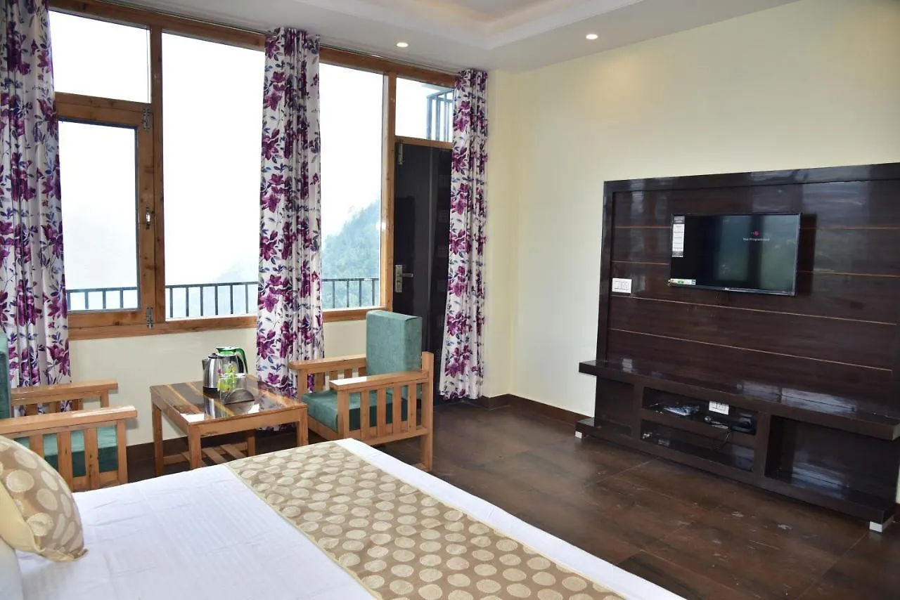 Holiday home Royal Cedar B&B