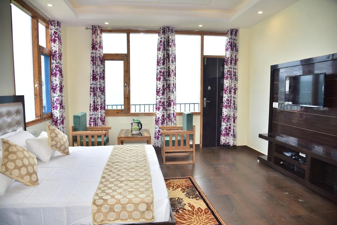 Royal Cedar B&B Shimla