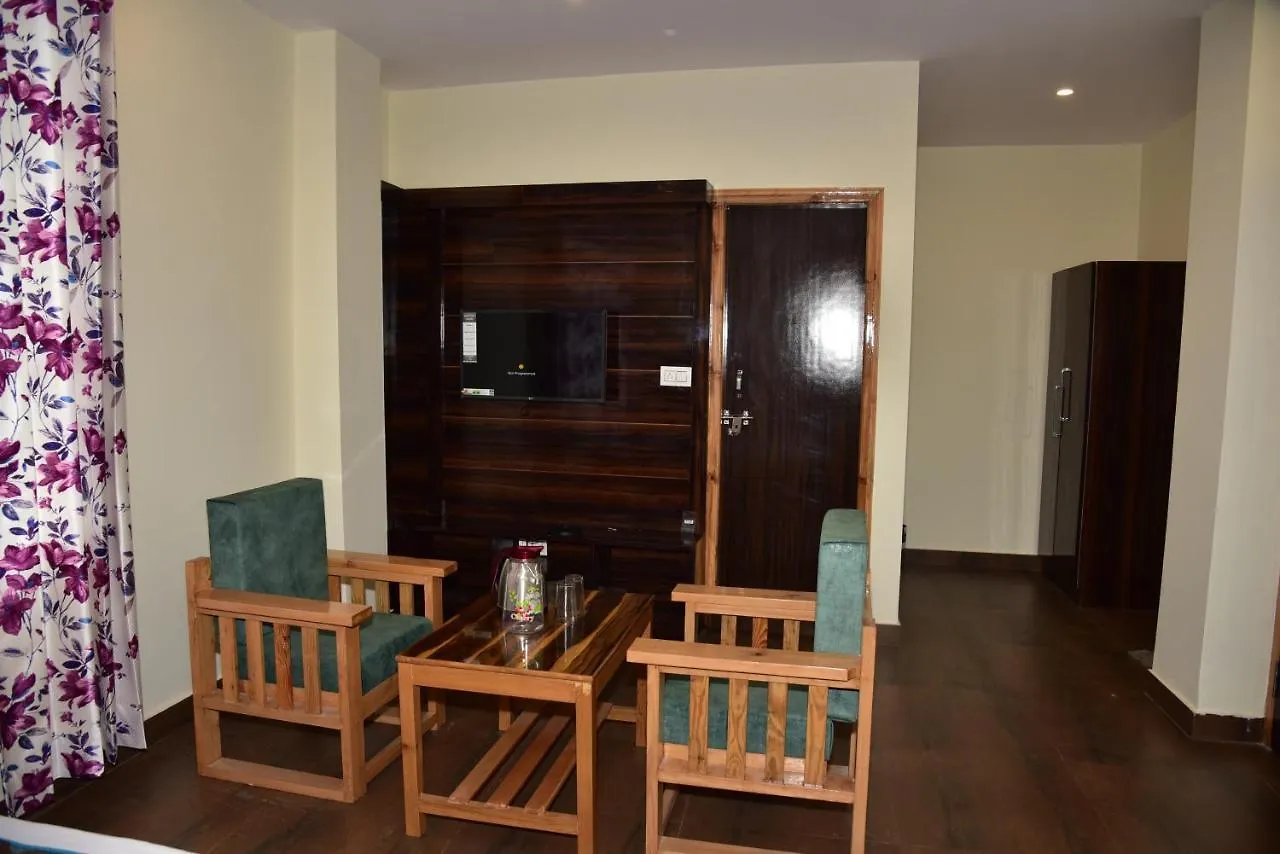 Holiday home Royal Cedar B&B